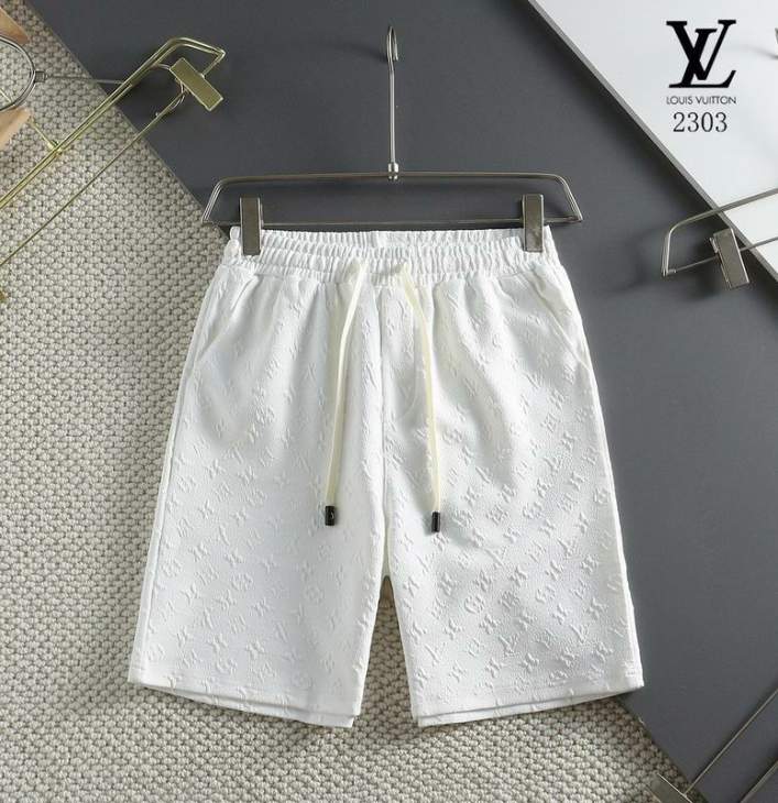 Picture of LV Short Pants _SKULVM-4XLaztx0118414